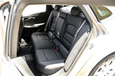 2025 Chevrolet Malibu LT 1LT   - Photo 34 - Dallas, TX 75220