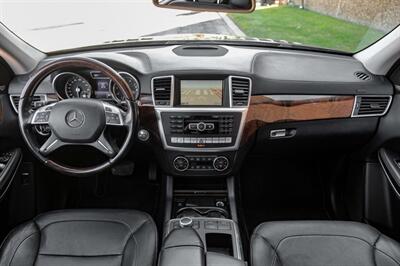 2015 Mercedes-Benz GL 550 4MATIC®   - Photo 18 - Dallas, TX 75220