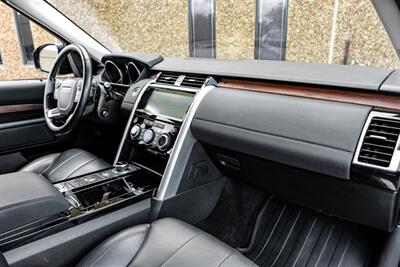 2017 Land Rover Discovery HSE   - Photo 13 - Dallas, TX 75220