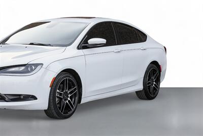 2015 Chrysler 200 S   - Photo 10 - Dallas, TX 75220