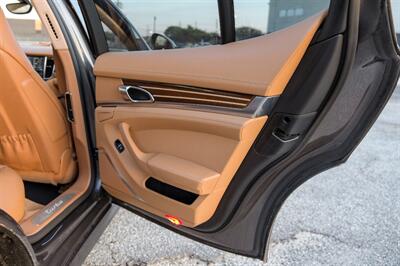 2014 Porsche Panamera Turbo   - Photo 56 - Dallas, TX 75220