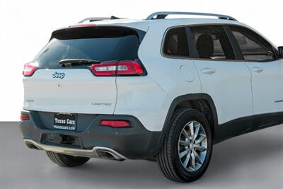 2018 Jeep Cherokee Limited   - Photo 11 - Dallas, TX 75220