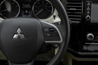 2020 Mitsubishi Outlander ES   - Photo 19 - Dallas, TX 75220