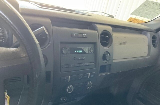 2010 Ford F-150 XL - Photo 6 - Burbank, CA 91505