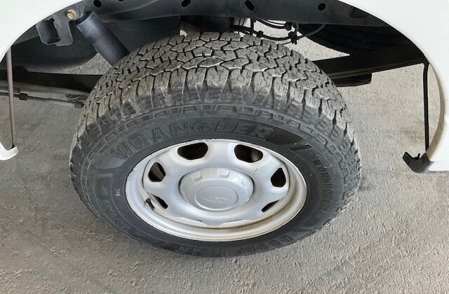 2010 Ford F-150 XL - Photo 10 - Burbank, CA 91505
