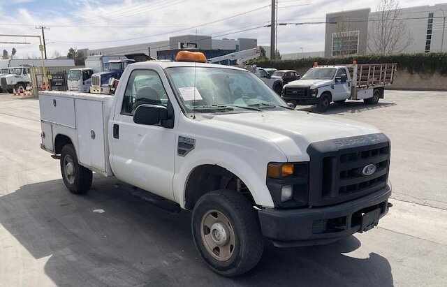 2008 Ford F-250 Super Duty XL   - Photo 1 - Burbank, CA 91505