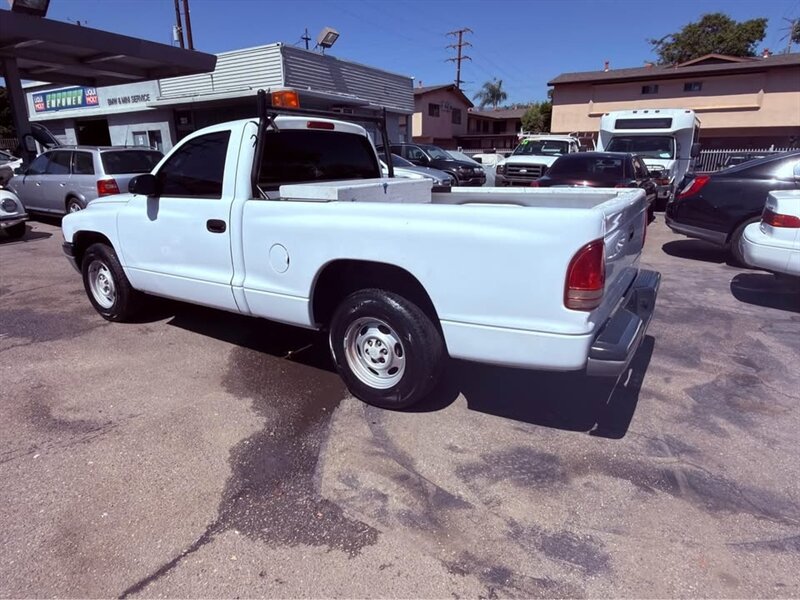 2001 Dodge Dakota - Photo 5 - Burbank, CA 91505