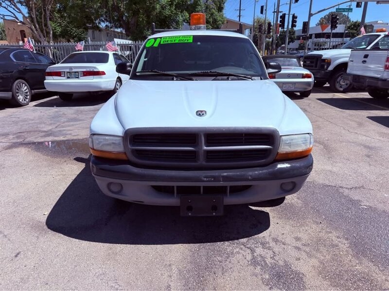 2001 Dodge Dakota - Photo 2 - Burbank, CA 91505
