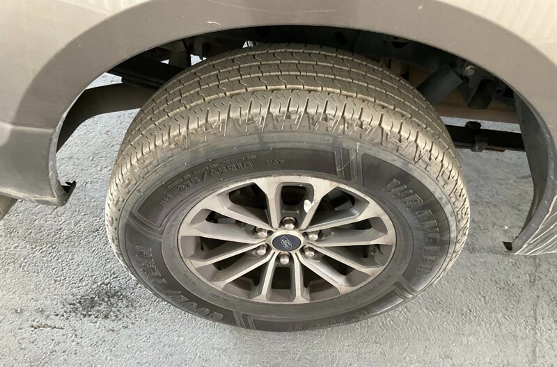 2020 Ford F-150 Police Responder - Photo 13 - Burbank, CA 91505