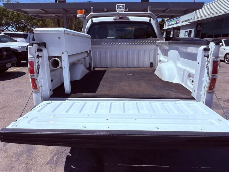 2009 Ford F-150 STX - Photo 7 - Burbank, CA 91505