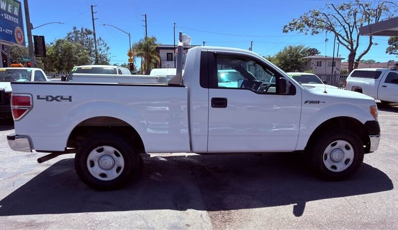 2009 Ford F-150 STX - Photo 10 - Burbank, CA 91505