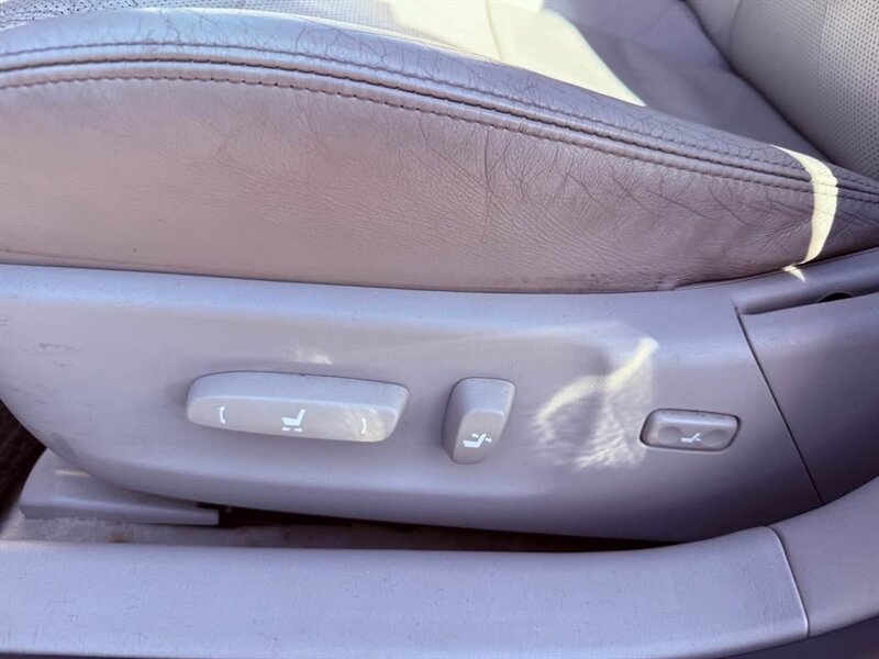 2010 Lexus GS 350 - Photo 11 - Burbank, CA 91505