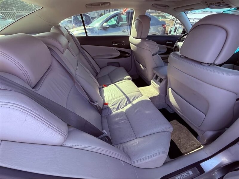 2010 Lexus GS 350 - Photo 17 - Burbank, CA 91505