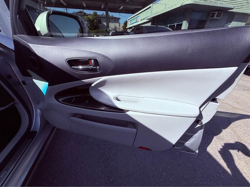 2010 Lexus GS 350 - Photo 12 - Burbank, CA 91505