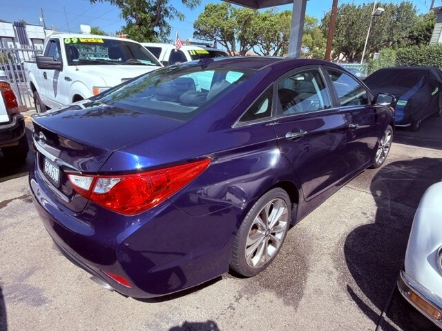 2014 Hyundai SONATA SE - Photo 3 - Burbank, CA 91505