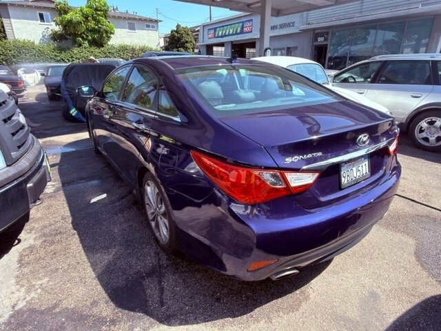 2014 Hyundai SONATA SE - Photo 4 - Burbank, CA 91505