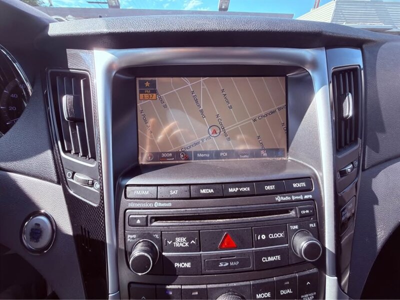 2014 Hyundai SONATA SE - Photo 16 - Burbank, CA 91505