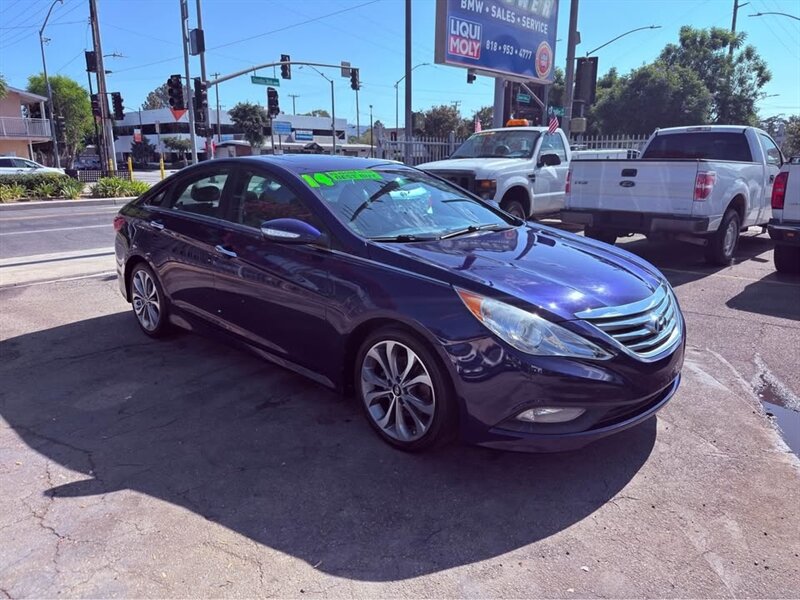2014 Hyundai SONATA SE   - Photo 1 - Burbank, CA 91505