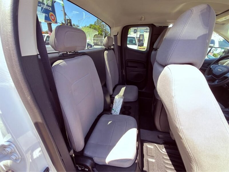 2016 Chevrolet Colorado Work Truck - Photo 18 - Burbank, CA 91505