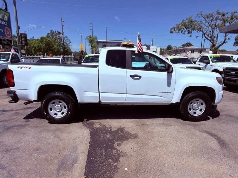 2016 Chevrolet Colorado Work Truck - Photo 8 - Burbank, CA 91505