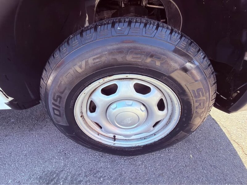 2013 Ford F-150 XL - Photo 18 - Burbank, CA 91505