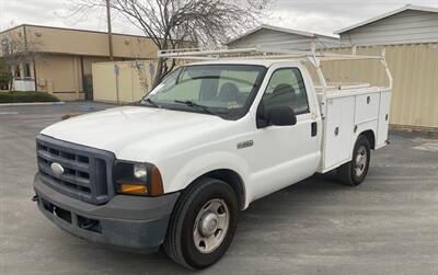 2006 Ford F-350 Super Duty XL Truck