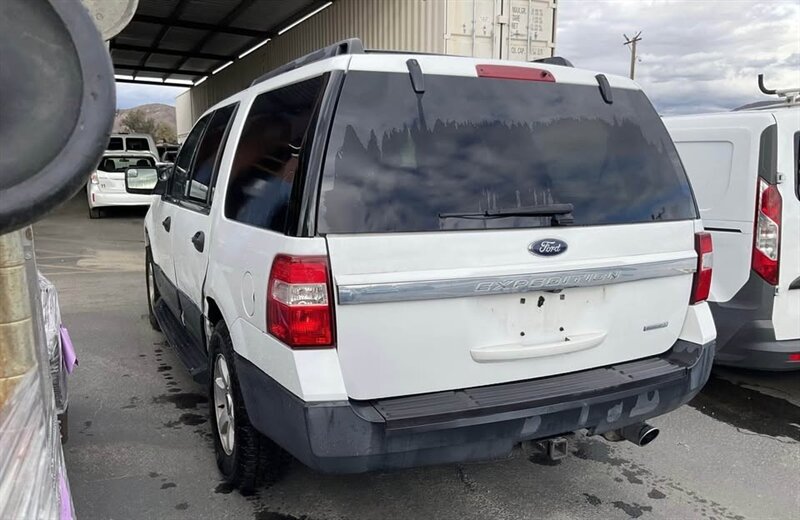 2017 Ford Expedition XL Fleet - Photo 4 - Burbank, CA 91505