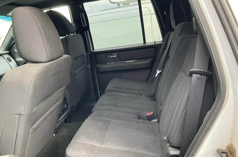 2017 Ford Expedition XL Fleet - Photo 10 - Burbank, CA 91505