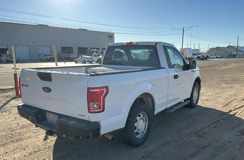 2015 Ford F-150 XL - Photo 4 - Burbank, CA 91505