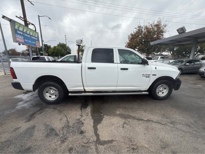 2019 RAM 1500 Classic Tradesman - Photo 9 - Burbank, CA 91505