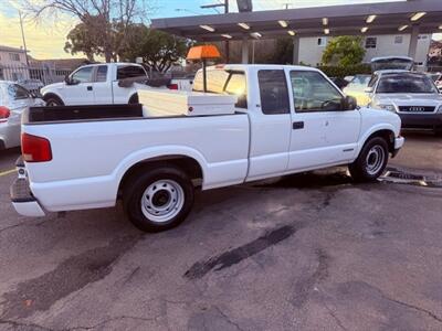 2003 Chevrolet S-10   - Photo 6 - Burbank, CA 91505