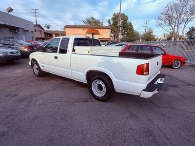 2003 Chevrolet S-10   - Photo 3 - Burbank, CA 91505