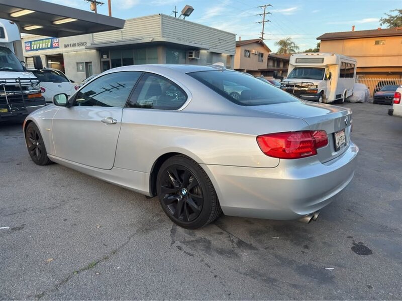 2012 BMW 3 Series 328i - Photo 5 - Burbank, CA 91505