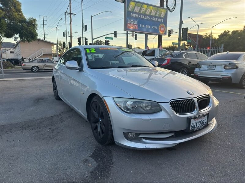 2012 BMW 3 Series 328i