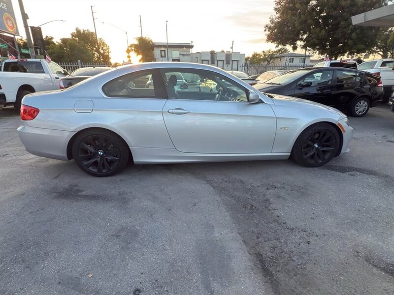 2012 BMW 3 Series 328i - Photo 8 - Burbank, CA 91505