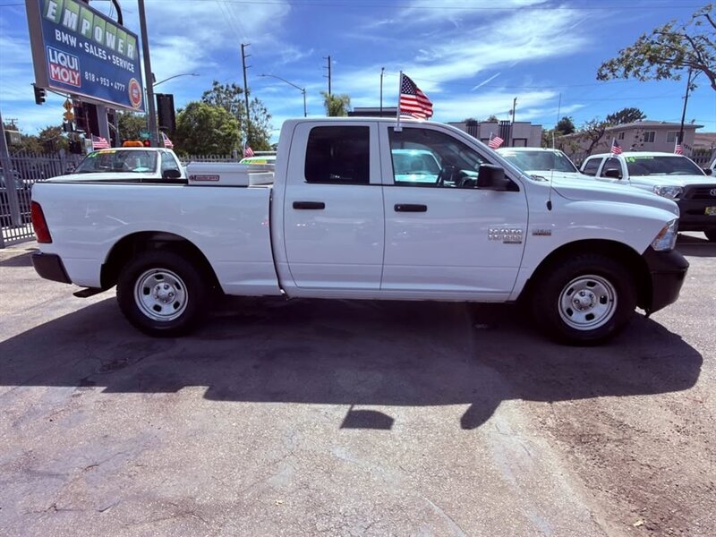 2019 RAM 1500 Classic Express - Photo 9 - Burbank, CA 91505