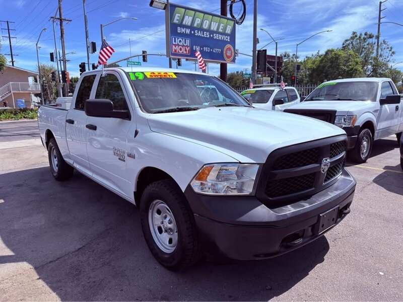 2019 RAM 1500 Classic Express - Photo 3 - Burbank, CA 91505