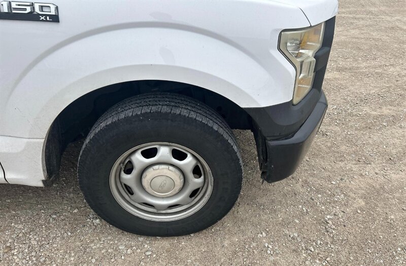 2016 Ford F-150 XL - Photo 11 - Burbank, CA 91505