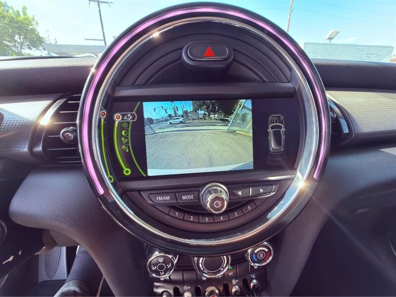 2014 MINI Hardtop Cooper - Photo 17 - Burbank, CA 91505