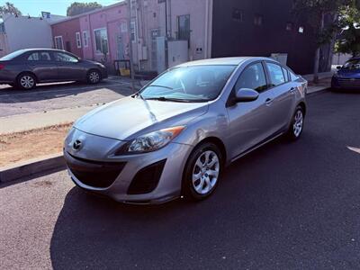 2011 Mazda Mazda3 i Sport Sedan