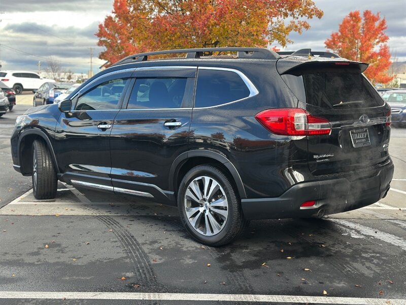 2019 Subaru Ascent Touring photo 3