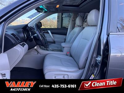 2011 Toyota Highlander   - Photo 12 - North Logan, UT 84341