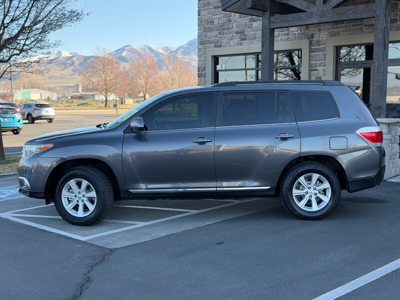 2011 Toyota Highlander  