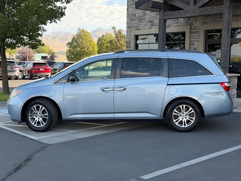 2011 Honda Odyssey EX-L w/DVD  