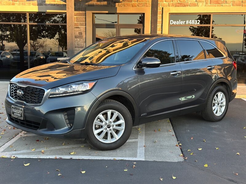 2020 Kia Sorento LX   - Photo 1 - North Logan, UT 84341