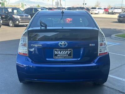 2010 Toyota Prius IV   - Photo 4 - North Logan, UT 84341
