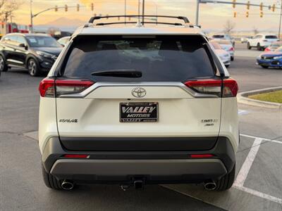2020 Toyota RAV4 Limited   - Photo 4 - North Logan, UT 84341