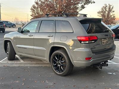 2020 Jeep Grand Cherokee Altitude   - Photo 3 - North Logan, UT 84341