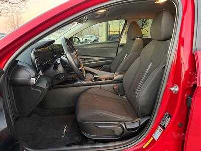 2021 Hyundai ELANTRA SEL   - Photo 9 - North Logan, UT 84341