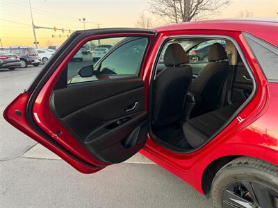 2021 Hyundai ELANTRA SEL   - Photo 6 - North Logan, UT 84341